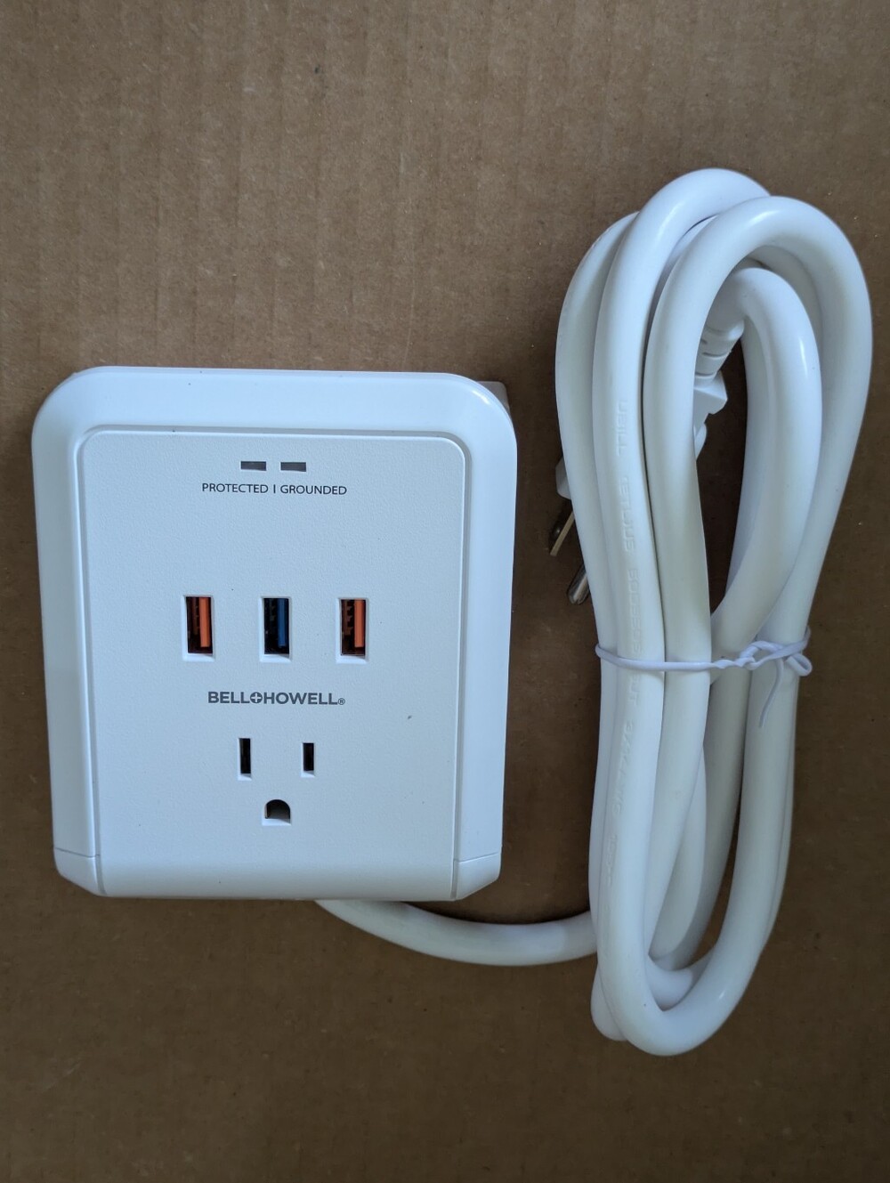 Bell & Howell White Surge Protector Power Strip with USB Ports NWT